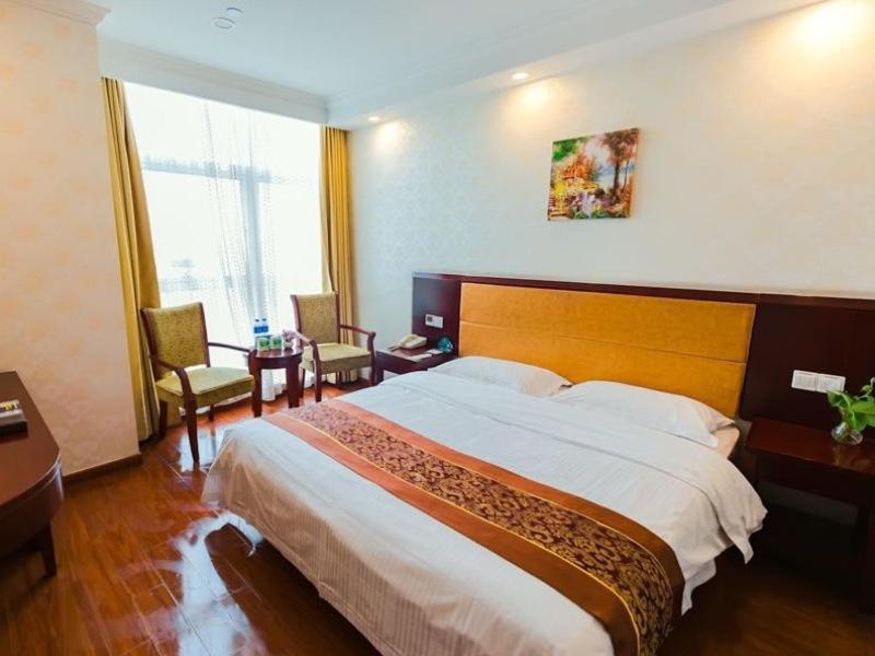 Greentree Inn Shanghai Jiading The South Of F1 Circuit Fangtai Hardware Market Express Hotel Exteriör bild