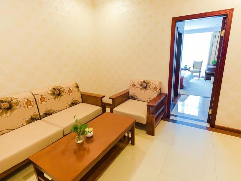 Greentree Inn Shanghai Jiading The South Of F1 Circuit Fangtai Hardware Market Express Hotel Exteriör bild