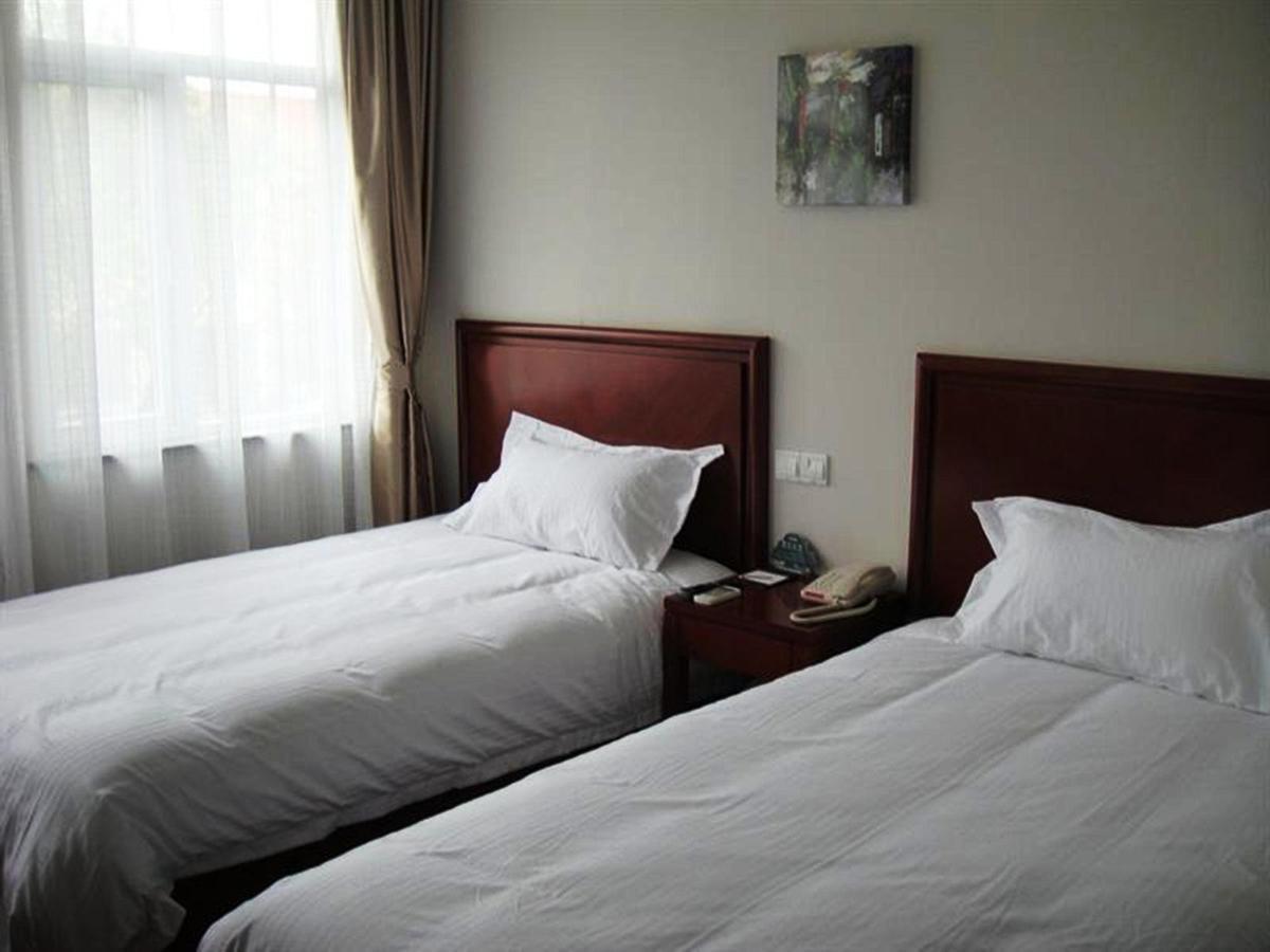 Greentree Inn Shanghai Jiading The South Of F1 Circuit Fangtai Hardware Market Express Hotel Exteriör bild