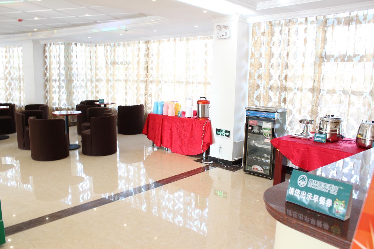 Greentree Inn Shanghai Jiading The South Of F1 Circuit Fangtai Hardware Market Express Hotel Exteriör bild