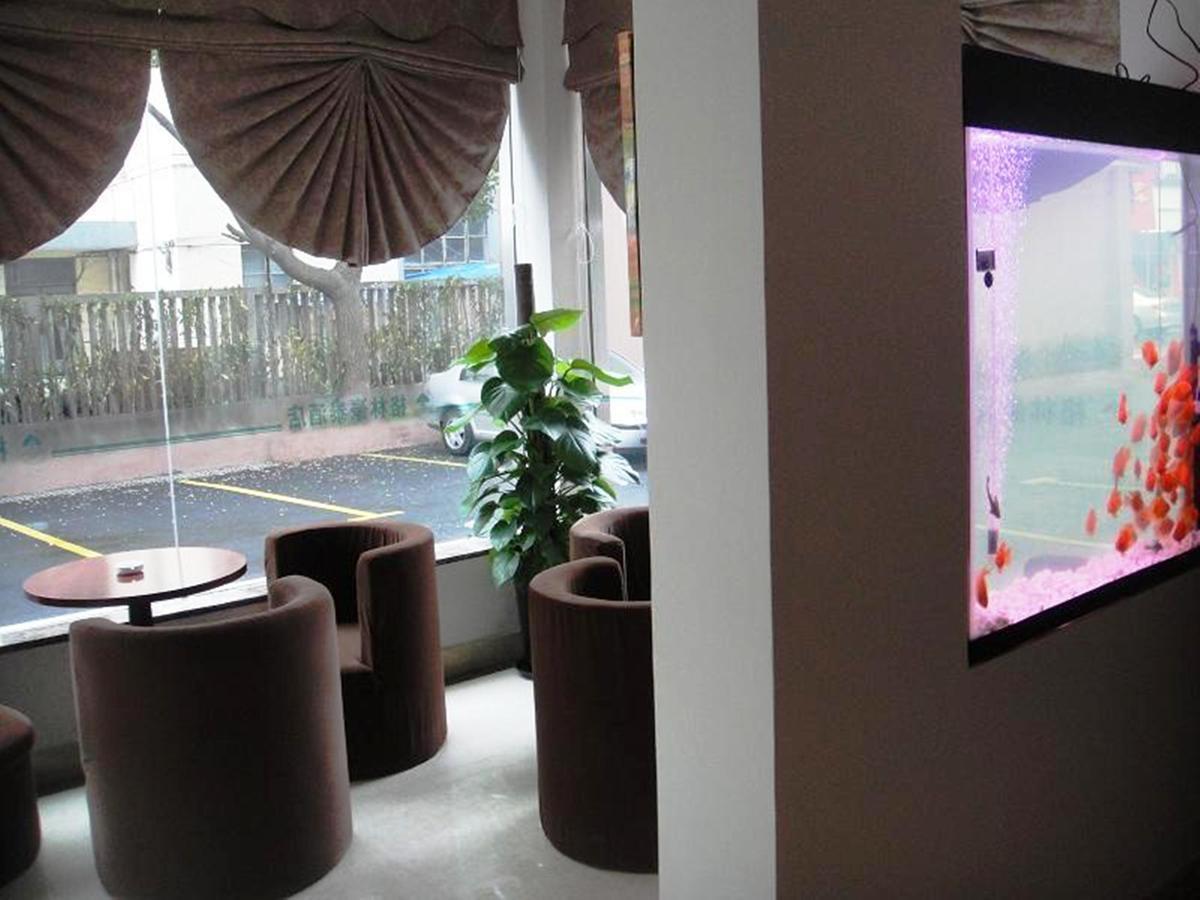 Greentree Inn Shanghai Jiading The South Of F1 Circuit Fangtai Hardware Market Express Hotel Exteriör bild